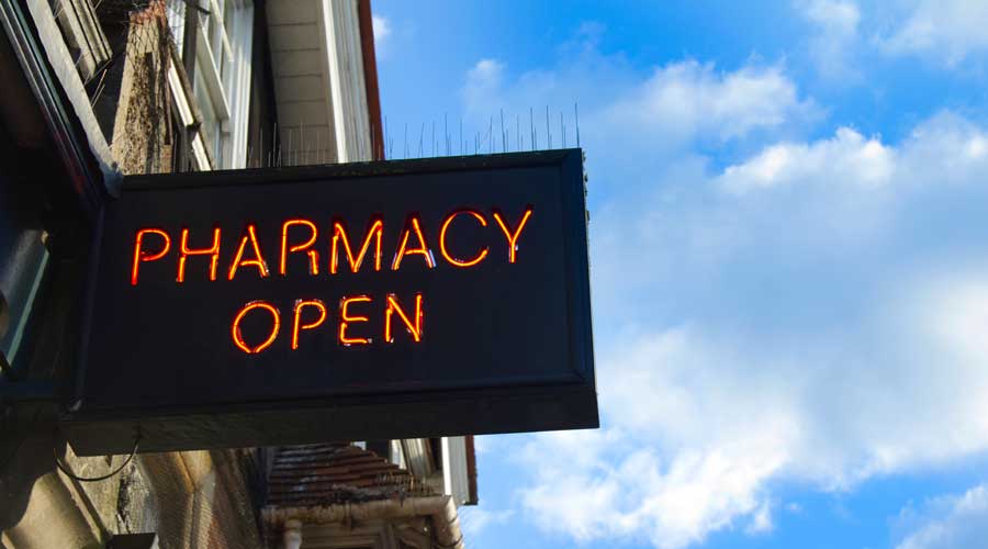 5 Tips for Great Outside Pharmacy Signage by Elements magazine | pbahealth.com